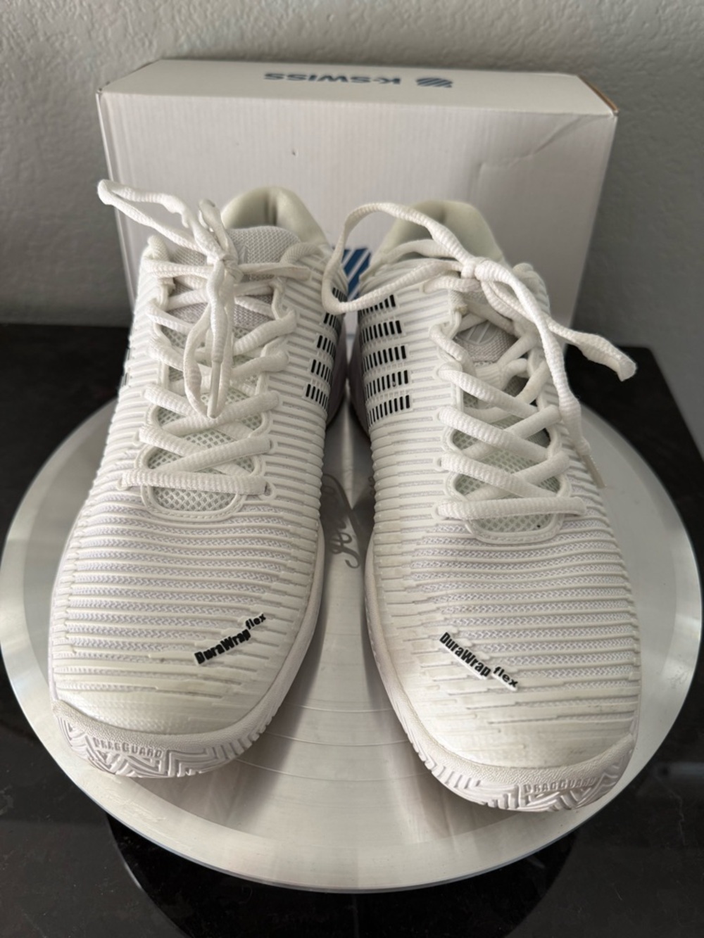 EUC K-Swiss Hypercourt Express 2 Women’s 9.5 Tennis/Pickleball Court Shoes - Picture 4 of 10